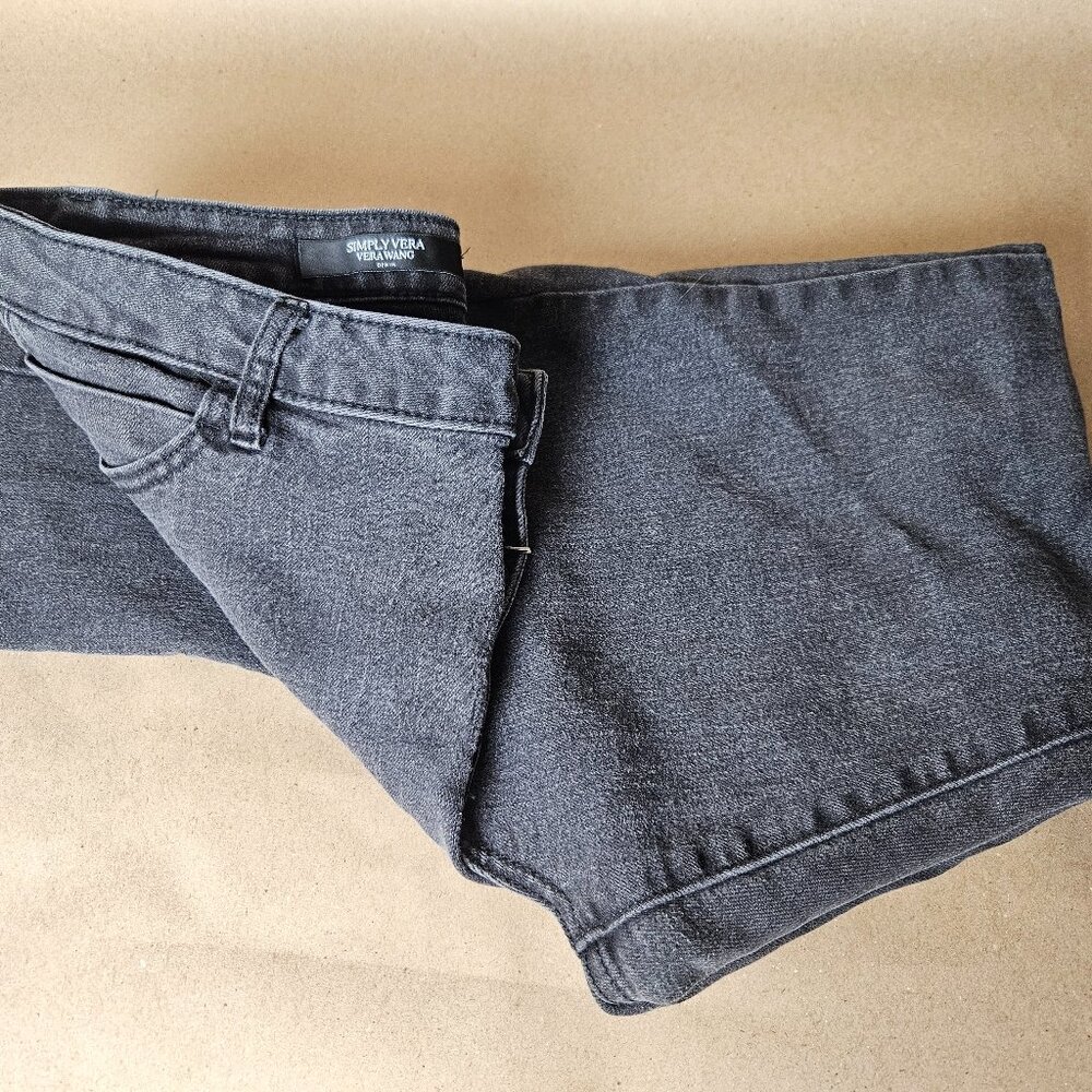 Simply Vera Wang Skinny Jeans D Blue Size 12 Stretch Soft boot cut vg condition